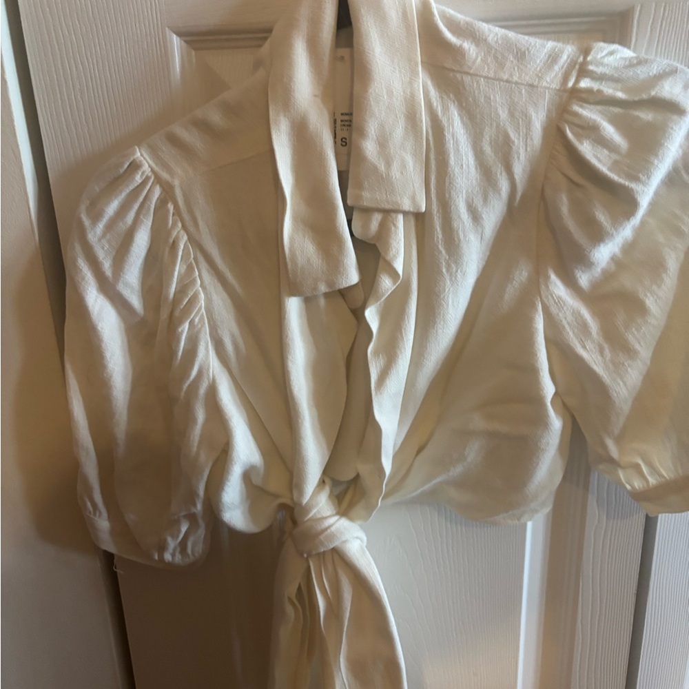 Elegant Cream Tie-Front Blouse